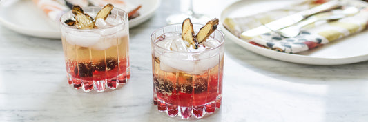 Tranbärscocktail med grillad ingefära