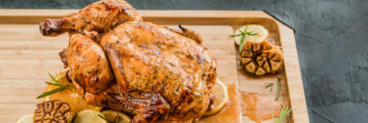 Hel kyckling på rotisseri med citrus och rosmarin