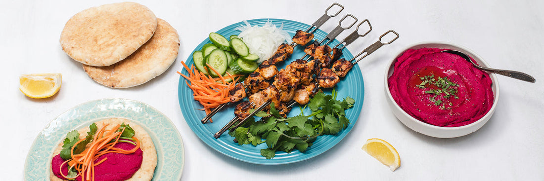 Kycklingkebab med rödbetshummus