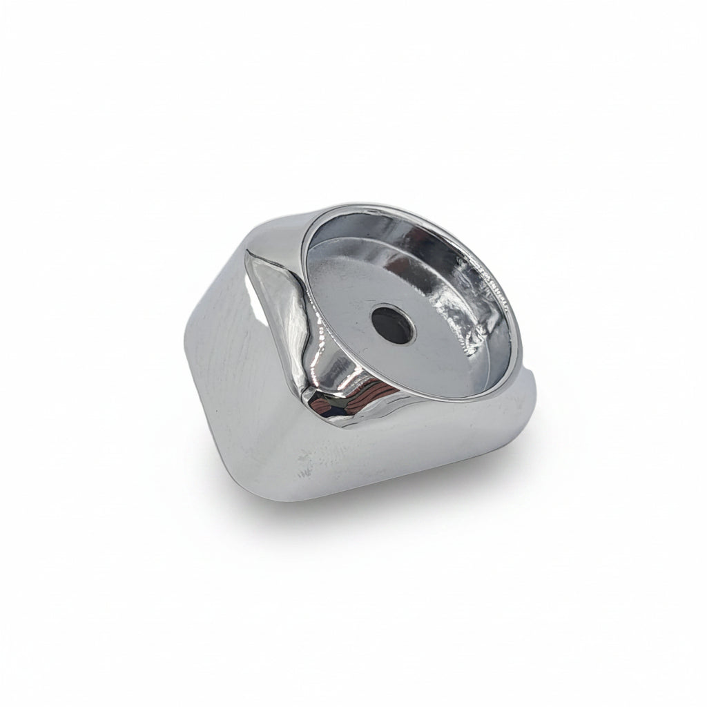 HANDLE BEZEL CHROME
