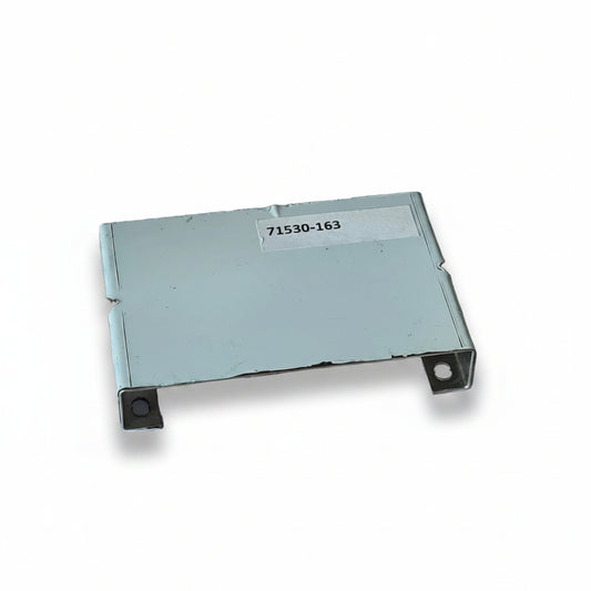 BIC BRACKET KICK PLATE STRT